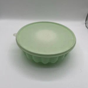 Vintage TUPPERWARE Stampo Gelatina Verde 3 Pezzi 1201 1202-6 1203-5 Coperchio Stampo Inserto - Foto 1 di 9