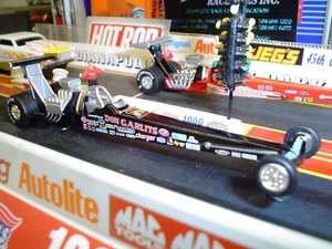 JOHNNY LIGHTNING DON GARLITS SWAMP RAT 22 NHRA TOP FUEL DRAGSTER MINT ON CARD - Picture 1 of 2