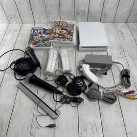 Nintendo Wii Console White Bundle Lot 6 Games 2 Controllers Microphones, Kinect+
