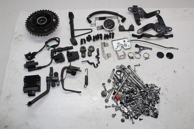 LOTE DE PIEZAS Y HERRAJES ABS HONDA CBR300R 15-18 Foto 1 de 4