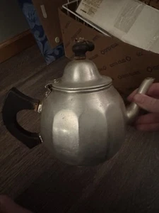 Hi-Test Pure Aluminum 7.5 Inch Teapot with Diffuser. Popular in the 1920’s - Picture 1 of 4