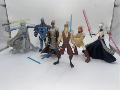 LOTE 6 BONECOS DE REDE DE DESENHOS ANIMADOS STAR WARS 2005 HASBRO 3,75” CLONE WARS ANIMADOS - Imagem 1 de 4