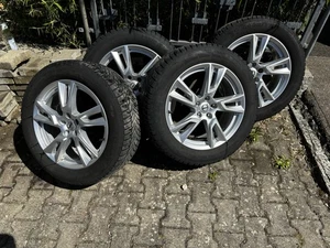 Volvo orig. Alufelgen XC40 mit Winterreifen 235/55 R18  Goodyear - Bild 1 von 9