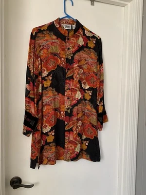 Top túnica de inspiración asiática Chico’s para mujer talla 1 rojo seda retazos Foto 1 de 4