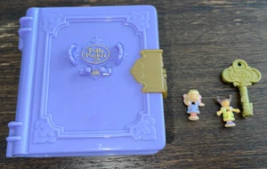 Vintage 1996 Polly Pocket Polly's Toy Land Storybook Book Compact 99% Complete - Picture 1 of 11