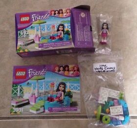 Lego Friends set 3931 Emma's Splash Pool complete box instructions & minifigure