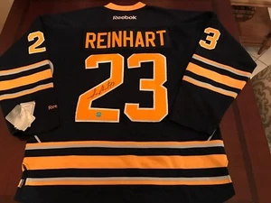Camiseta deportiva de hockey de Reebok autografiada/firmada de Sam Reinhart con certificado de autenticidad AJSW - Imagen 1 de 5