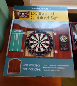 DMI Sport Windsor Dartboard Cabinet Set Cherry w/Electronic Touch Pad Scorer-NIB - Picture 1 of 7