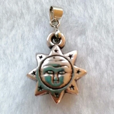 Sonne Anhänger Stern Glück Frühling Sommer Charm Silber Gesicht mit ohne PU Band - Bild 1 von 2