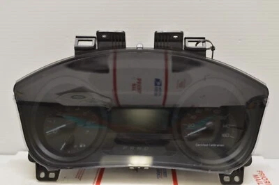 Cuadro de instrumentos velocímetro Ford Explorer 2015 115 k millas KK2 006 Foto 1 de 4