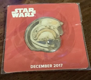 Loot Crate DX Pin~ Star Wars Rebel Dosmit Raeh Helmet Pin - Picture 1 of 1