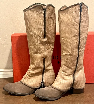 Donald J Pliner Devi Bota Talla 10/9.5 Taupe Tostado Piel de Serpiente Gamuza Cuero Botas Foto 1 de 4