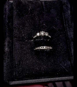 Bridal Ring Set - Picture 1 of 5