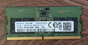 SAMSUNG 8GB DDR5 SODIMM PC5-44800 5600MHZ 262-PIN CL46 MEMORIA M425R1GB4BB0-CWMOD - Foto 1 di 4