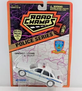 Road Champs 1997 Lincoln Police (Nebraska) 1:43 Capital Police Series NUOVO - Foto 1 di 4