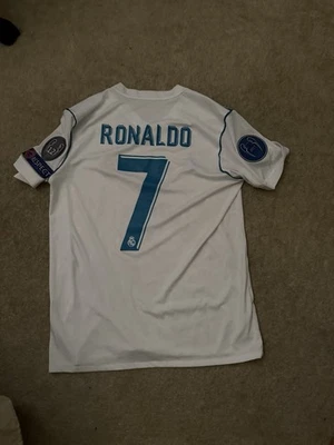 Ronaldo 2017/18 Real Madrid Jersey - Men’s M-NEVER WORN-FAST SHIPPING - Image 1 of 3