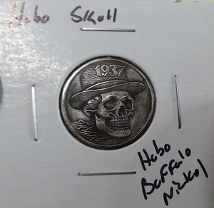 HOBO Totenkopf mit Derby Hut aus einem Büffel Nickel SIGNIERT - Bild 1 von 2