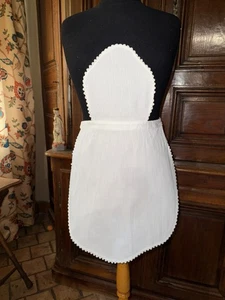 Ancien tablier de bonne / serveuse en piqué blanc de coton réfT1 - Picture 1 of 4