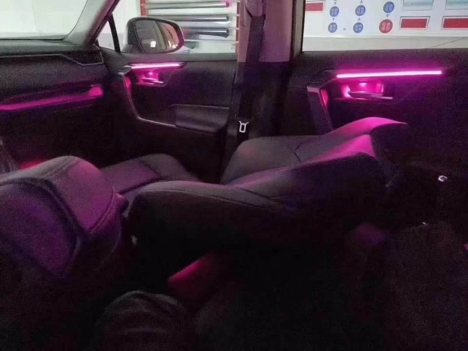 Luz LED de atmósfera ambiental retrofit iluminada 64 colores para Toyota Rav4 2015 hasta Foto 1 de 4