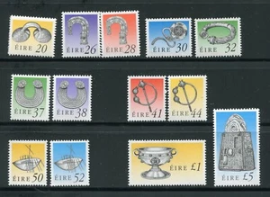 Ireland Art Treasures Ranging From 777 - 793 Stamps MNH - Picture 1 of 4