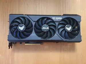 Tarjeta de gráficos para juegos ASUS TUF Gaming GeForce RTX 4070 OC Edition - Imagen 1 de 12