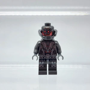 LEGO Ultron Prime Minifigura Marvel Vengadores Era de Ultrón sh175 76031 Auténtico - Imagen 1 de 5