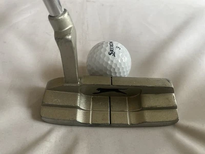Slazenger V300 SZR001 Putter 34” Great Grip. - Image 1 of 4