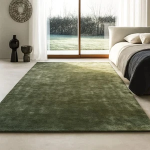 New Hand-Tufted New Zealand Wool Rug: Posh Green Contemporary Design - Picture 1 of 4