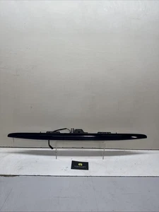 BMW 3 SERIES E46 1998-04 REAR TAILGATE BOOTLID HANDLE TRIM DARK BLUE 8208781 - Picture 1 of 19