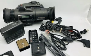 Panasonic PV-DV1000 Camera Digital 6 3CCD Mini DV Professional Camcorder - Picture 1 of 8