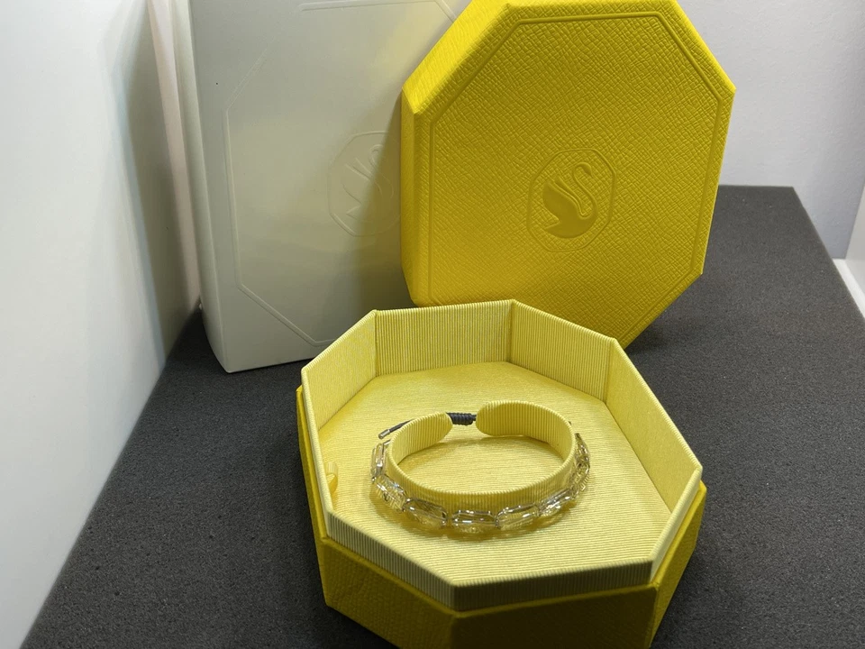 Swarovski 5639044 Armband verstellbar Größe M OVP. Top Zustand    - Bild 1 von 3