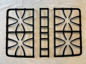 GE Gas Range Stove Grate Set 3PC Black L M R - WB31K10083 - Picture 1 of 8