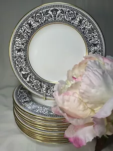 (11) Wedgwood 'Florentine Black' 8.125 Inch SALAD PLATES W4312 - Picture 1 of 10