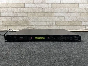 YAMAHA DEQ7 DIGITAL EQUALIZER - Simple operation confirmed - Picture 1 of 2