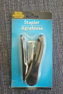 Mini Hefter mit Heftklammern - Bild 1 von 1