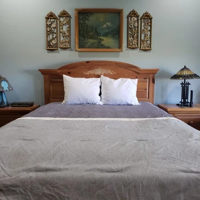 灰色细条纹被子女王 86x90 农舍小屋条纹现代床上用品 — 第 1/4 张图片