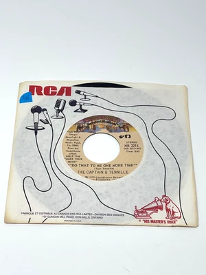 Captain & Tennille 'Do that to me' & 'Deep in the dark'  1979 7" 45 RPM (#416) - Image 1 of 3