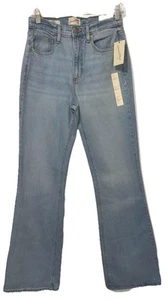 Universal Thread High Rise Flare Jeans Size 6 Long NWT! - Picture 1 of 6