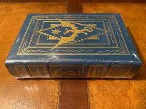 Easton Press Raymond Feist MAGICIAN SIGNED & SEALED - Picture 1 of 3