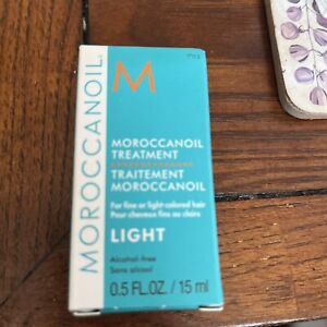 Moroccanoil Treatment LIGHT - Fine & Light Colored Hair - 15ML.