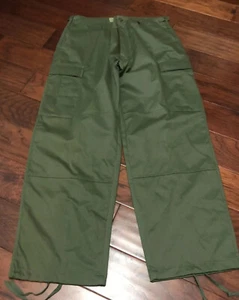 STORM MECHANISM F-16C olive green MEN’S cargo PANTS SZ large nwt - Picture 1 of 3