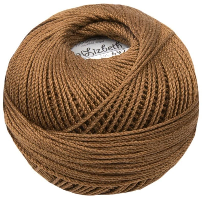 Нити для вязания крючком из египетского хлопка Lizbeth размер 3 цвета 692 темно-мокко-коричневые - Изображение 1 из 1