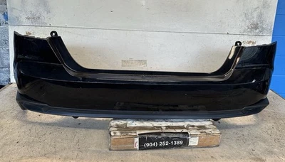 Cubierta de parachoques trasero OEM TOYOTA CAMRY 2025-2026 Foto 1 de 4