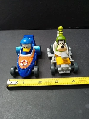 Lote de 2 coches Roadster Racers Goofy & Donald Diecast Foto 1 de 4
