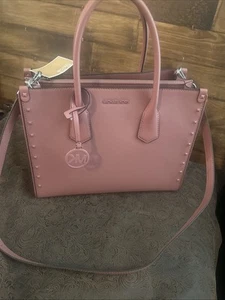 *NUEVO CON ETIQUETAS* Bolso de mano Michael Kors grande de arce - Rosa - $428 - Imagen 1 de 8
