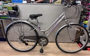 Used ClaudButler Legend 700C Wheel 15" Frame Silver/Purple Womens Bike - Picture 1 of 12