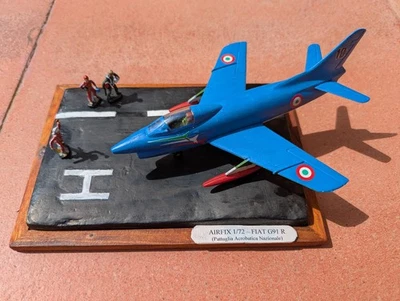 Diorama Airfix Fiat G91 + soldatini Atlantic - Pattuglia Acrobatica scala 1/72  - Immagine 1 di 4