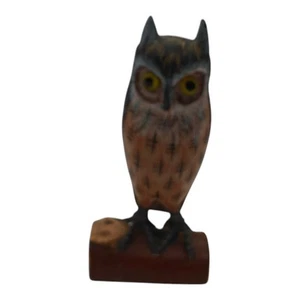 Statuina gufo in legno dipinto intagliato a mano arte popolare primitiva vintage LEGGI!! - Foto 1 di 8