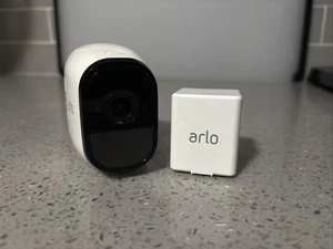 NETGEAR ARLO PRO VMC4030 SECURITY CAMERA WITH BATTERY - Picture 1 of 6