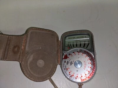 Vtg Weston Master V Univer. Expos. Meter Model 748 Excellent Condition (O6) - Image 1 of 4